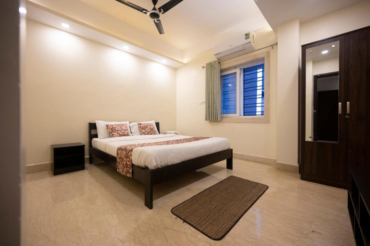 Lakeside Suites Kolkata Exterior photo