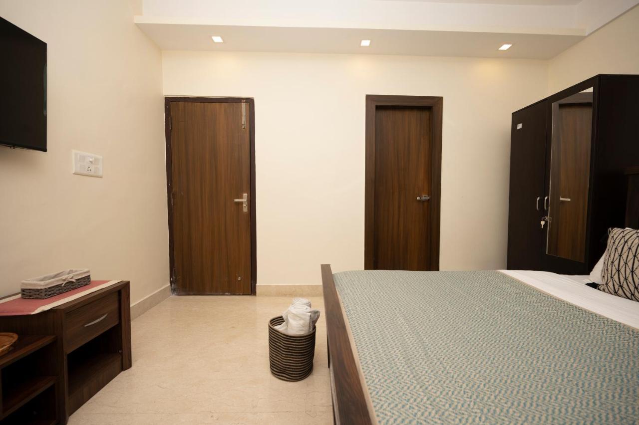Lakeside Suites Kolkata Exterior photo