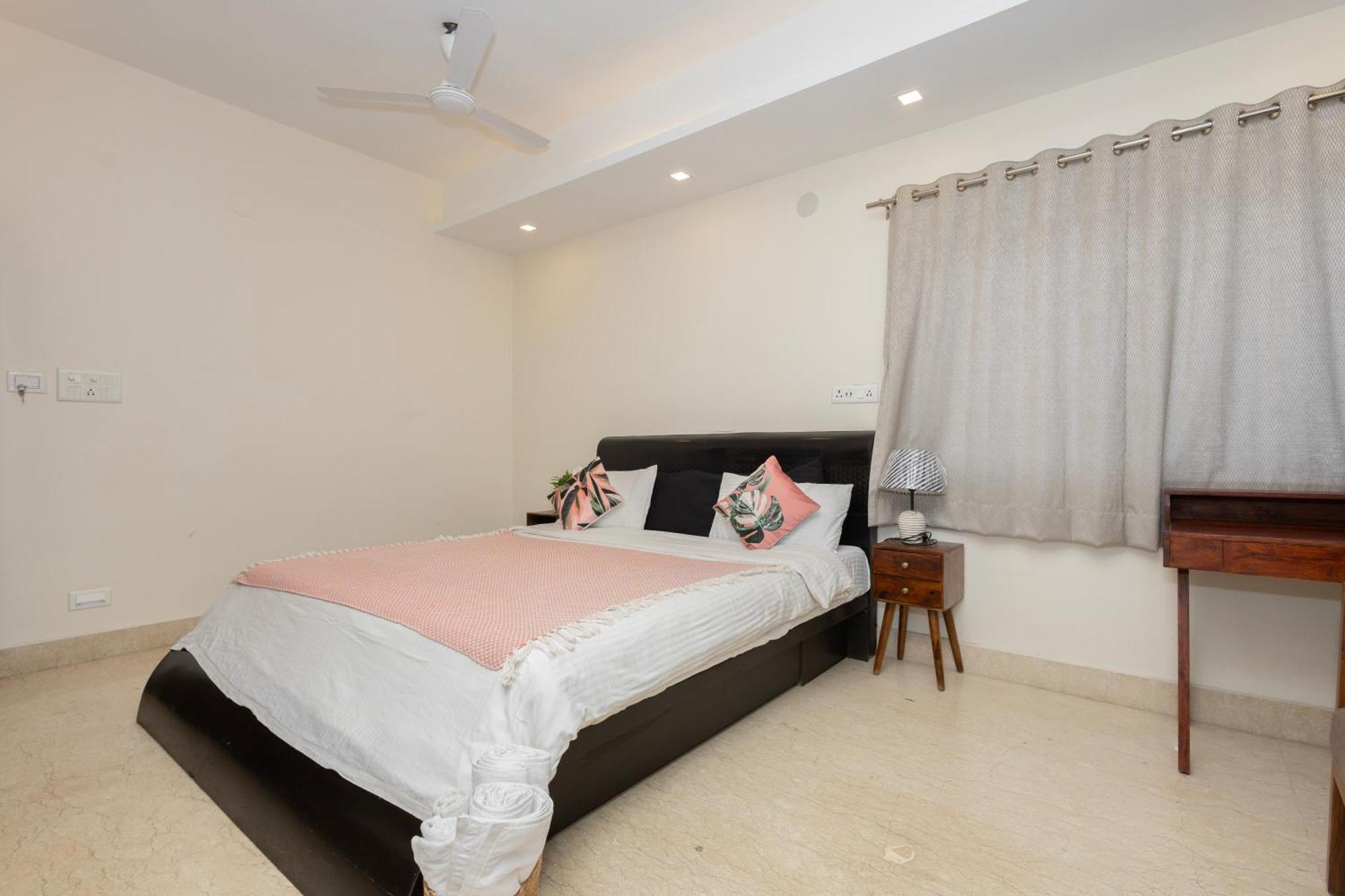 Lakeside Suites Kolkata Exterior photo