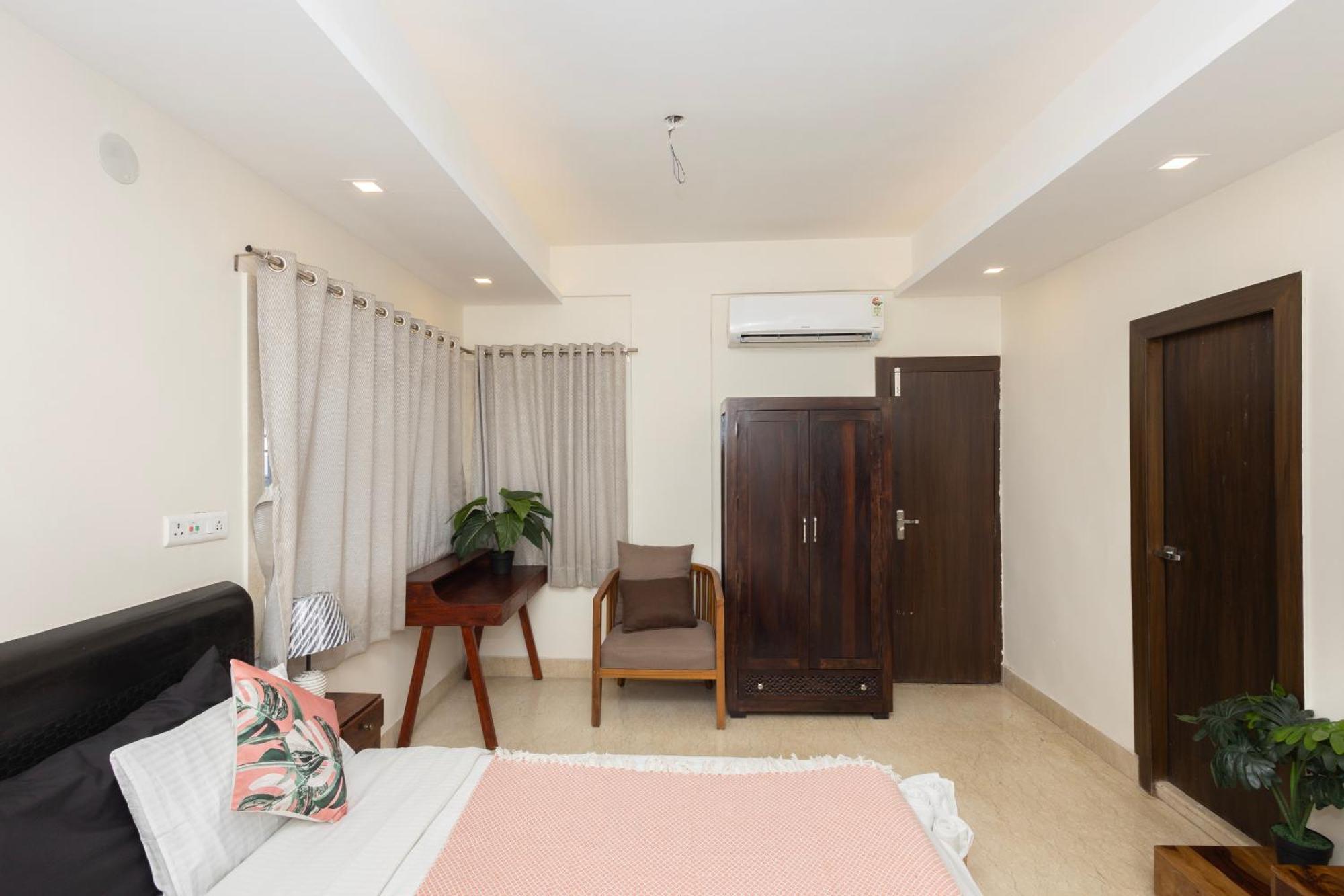 Lakeside Suites Kolkata Exterior photo
